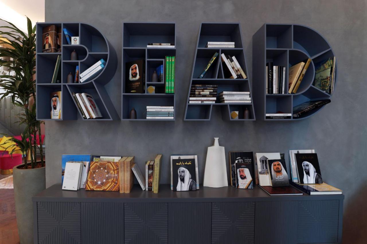 Pullman Sharjah Ξενοδοχείο Εξωτερικό φωτογραφία The library at the Googleplex
